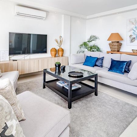 Cp - Modern Beachside Apartment In Estepona Buitenkant foto