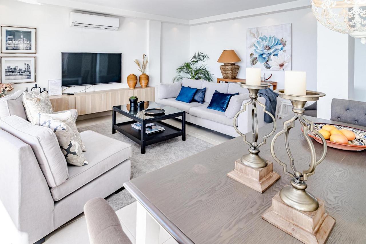 Cp - Modern Beachside Apartment In Estepona Buitenkant foto