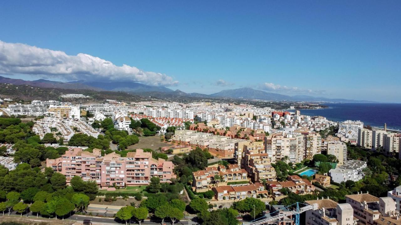 Cp - Modern Beachside Apartment In Estepona Buitenkant foto