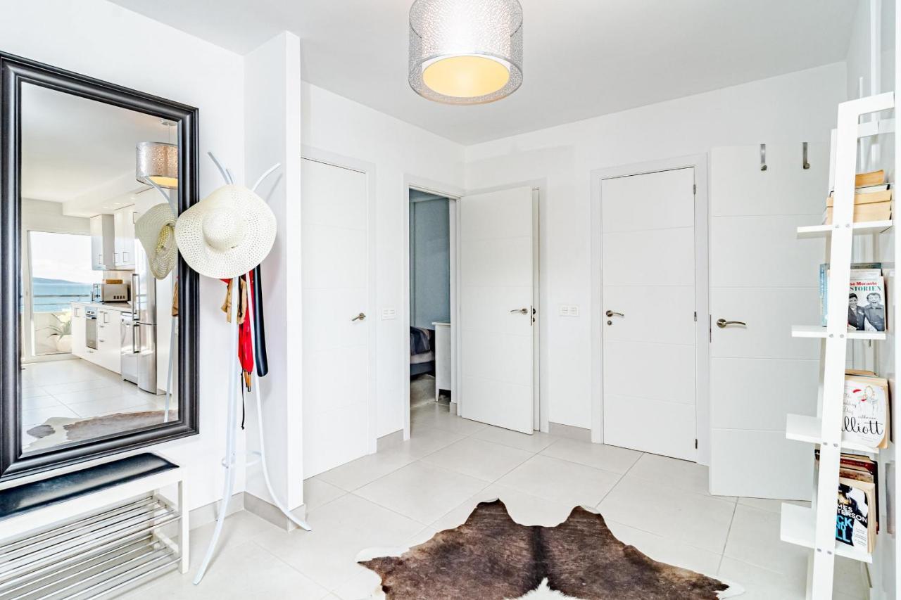 Cp - Modern Beachside Apartment In Estepona Buitenkant foto