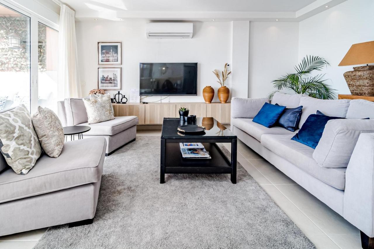 Cp - Modern Beachside Apartment In Estepona Buitenkant foto
